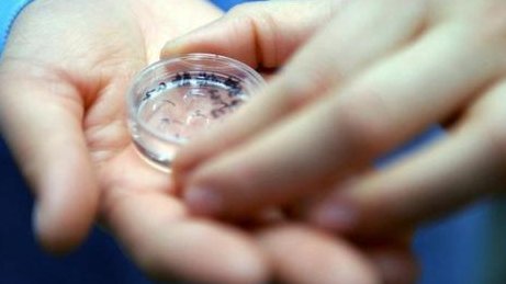 长沙做试管婴儿一定要带结婚证吗？